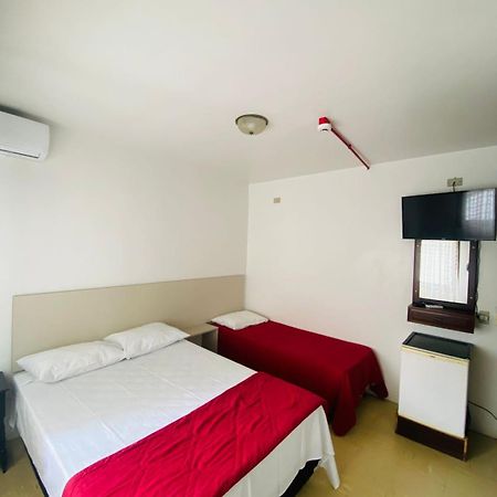 Vitoria Torres Hotel Экстерьер фото